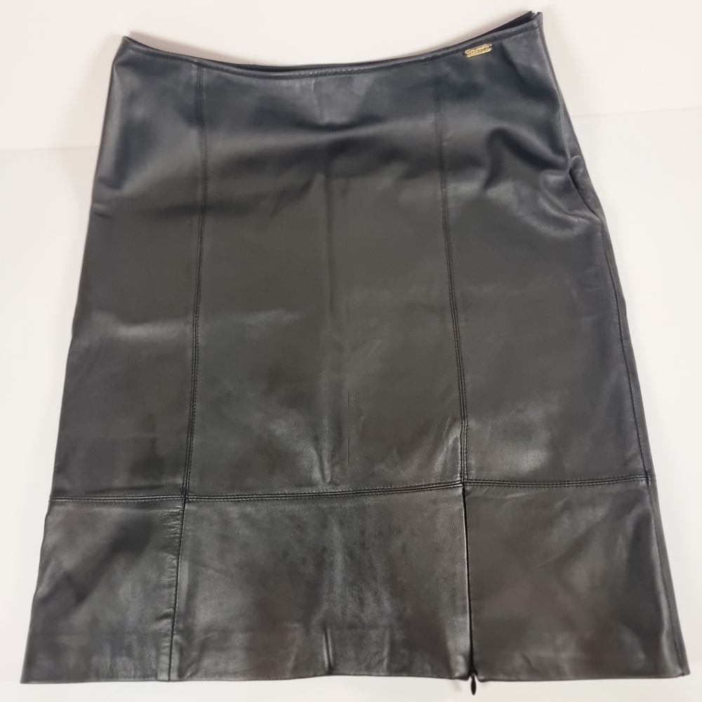 St. John Sport Black Leather Skirt Sz 10 Vtg. - Picture 2 of 12